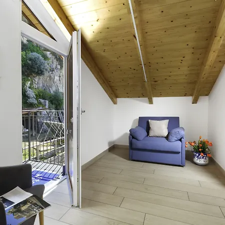 Eterea Charming Bed & Breakfast