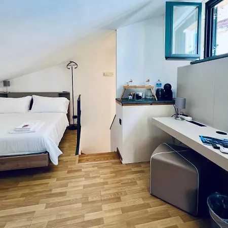 Eterea Charming Bed & Breakfast Sorrento